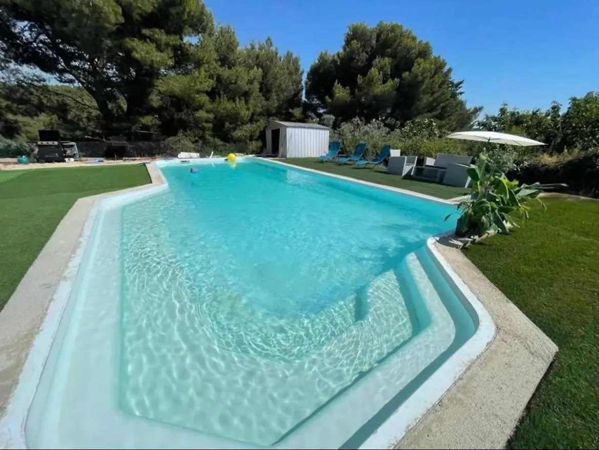 Villa Dans Les Hauteurs De Marseille 0*,  France